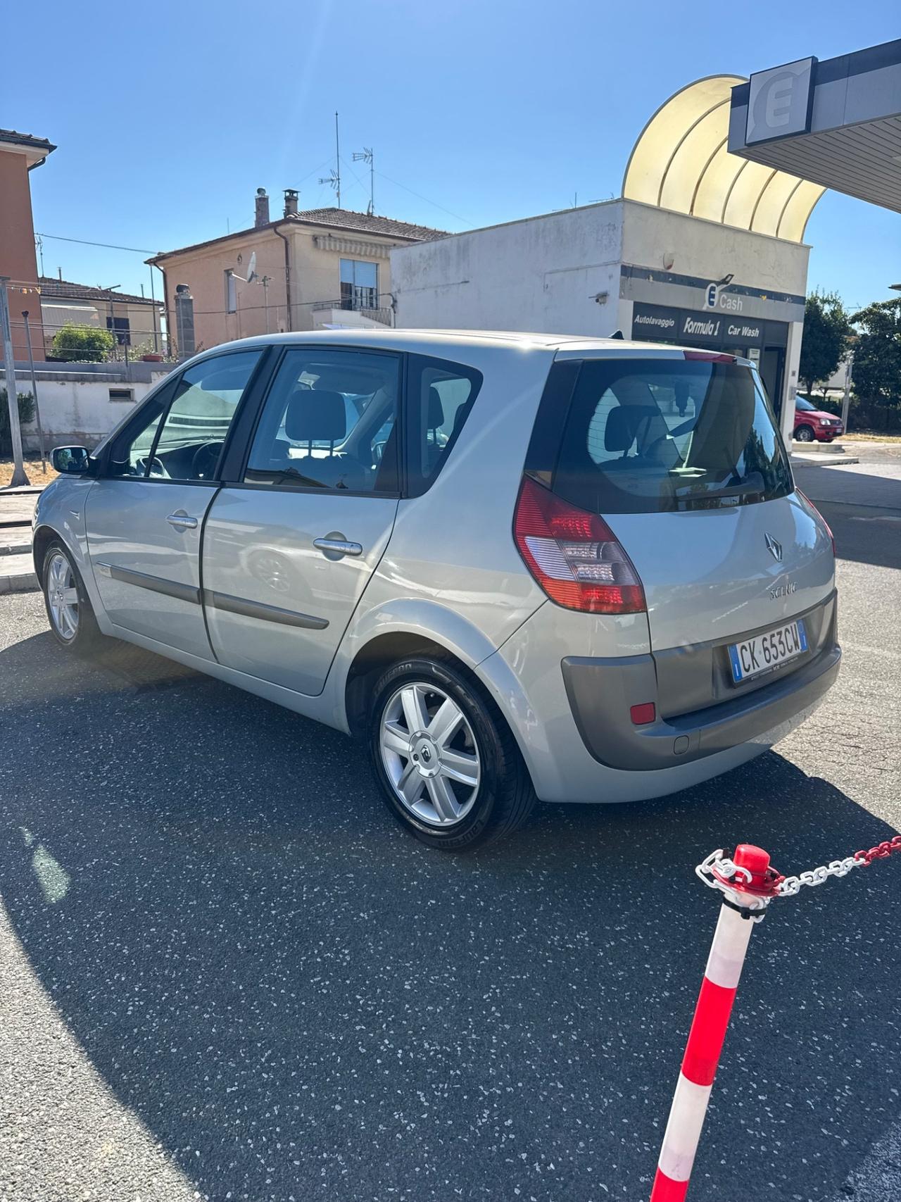 Renault Scenic Scénic 1.5 dCi/105CV Dynamique