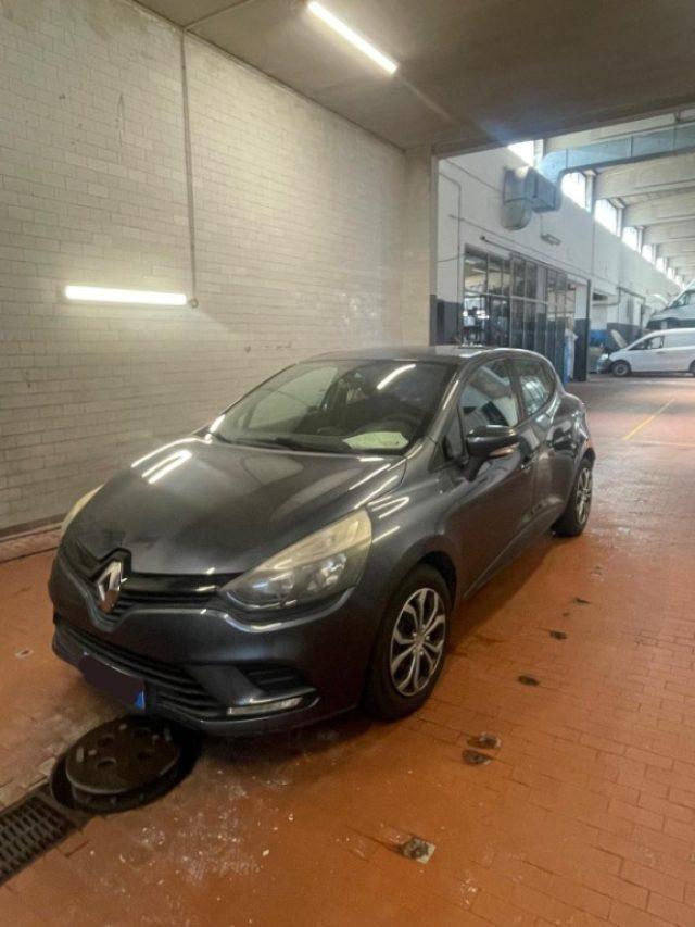 RENAULT Clio 1.2 75CV 5 porte Life