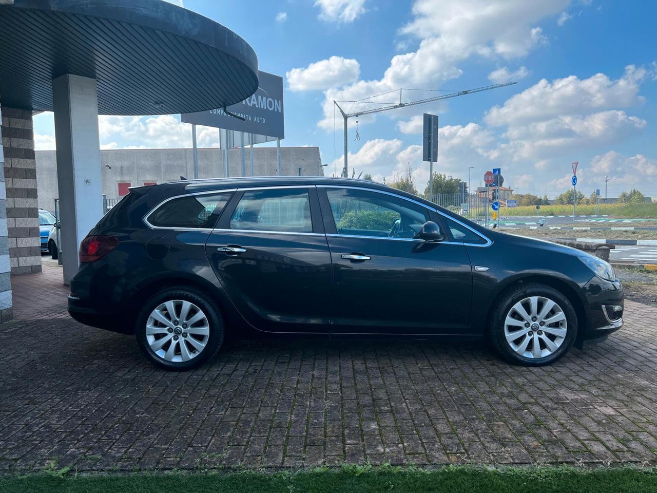 Opel Astra 1.7 CDTI 130CV Sports Tourer Elective