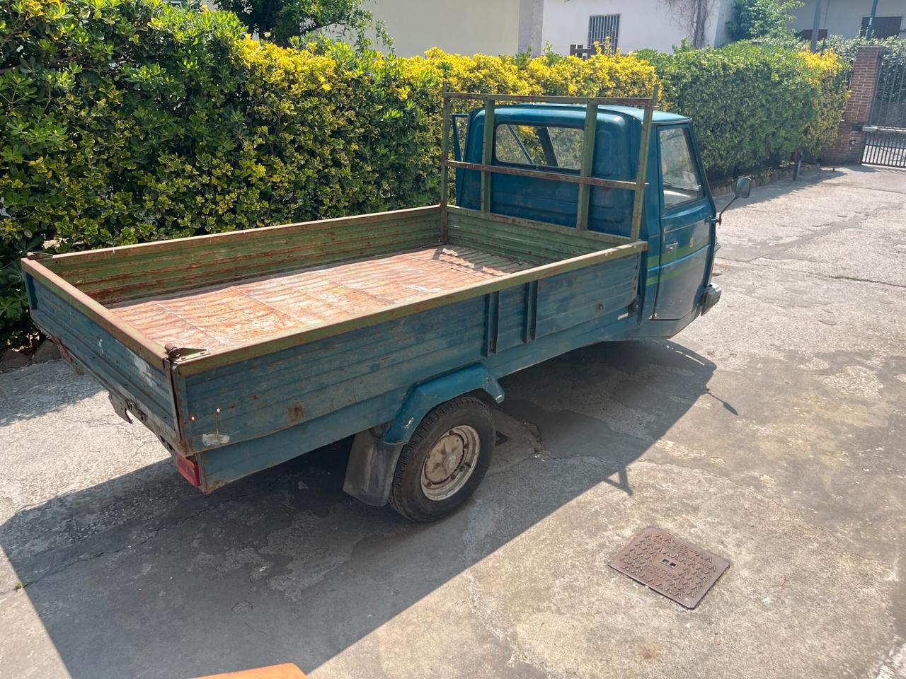 Piaggio Ape MAX 9 QUINTALI RIBALTABILE DIESEL 1991