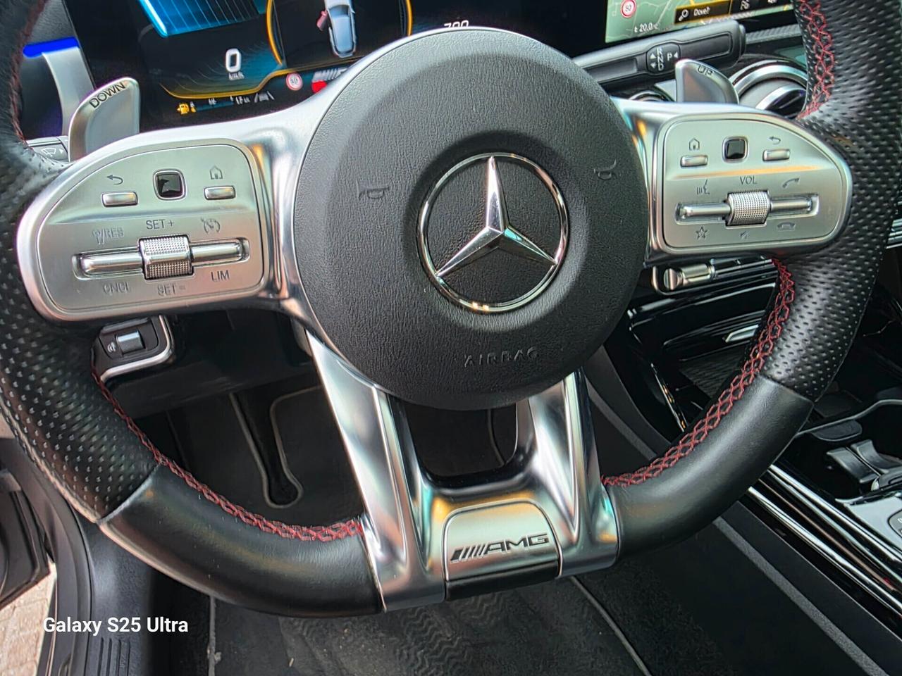 Mercedes-benz A35 AMG valutiamo usato
