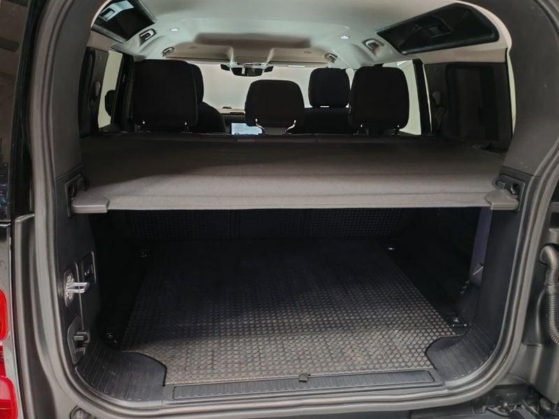 Land Rover Defender 110 3.0D I6 200 CV AWD Auto S