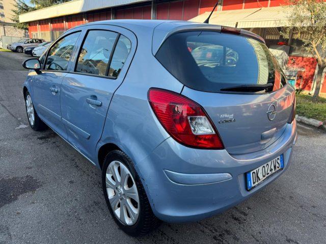 OPEL Corsa 1.4 16V 5 PORTE COSMO