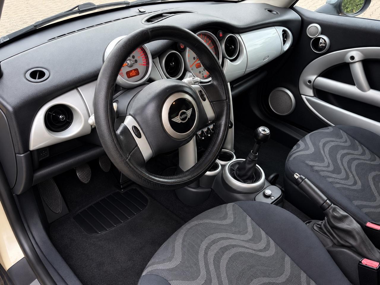 Mini Cooper 1.4 Diesel 75CV NEOPATENTATI