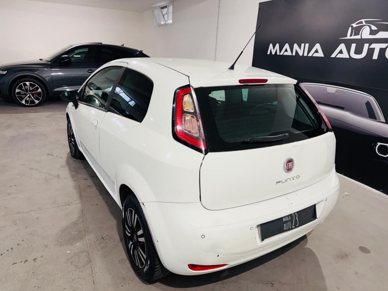 Fiat Punto 1.3 MJT II 75 CV 3 porte Young*NEOPATENTATI*