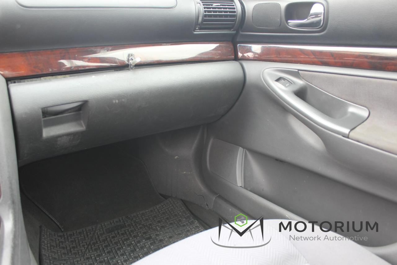 Audi A4 Berlina A4 1.8