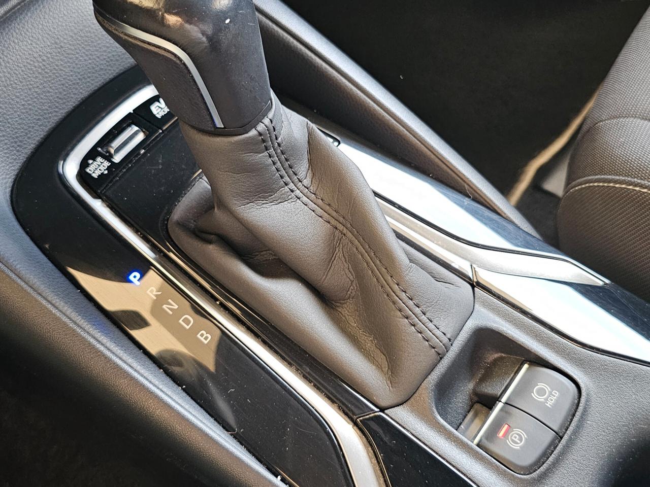 Toyota Corolla Touring Sports 1.8 Hybrid Business