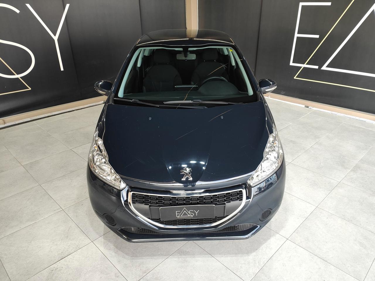 Peugeot 208 3P 1.4 e-hdi 8v * AUTOMATICO / NEOPATENTATI *