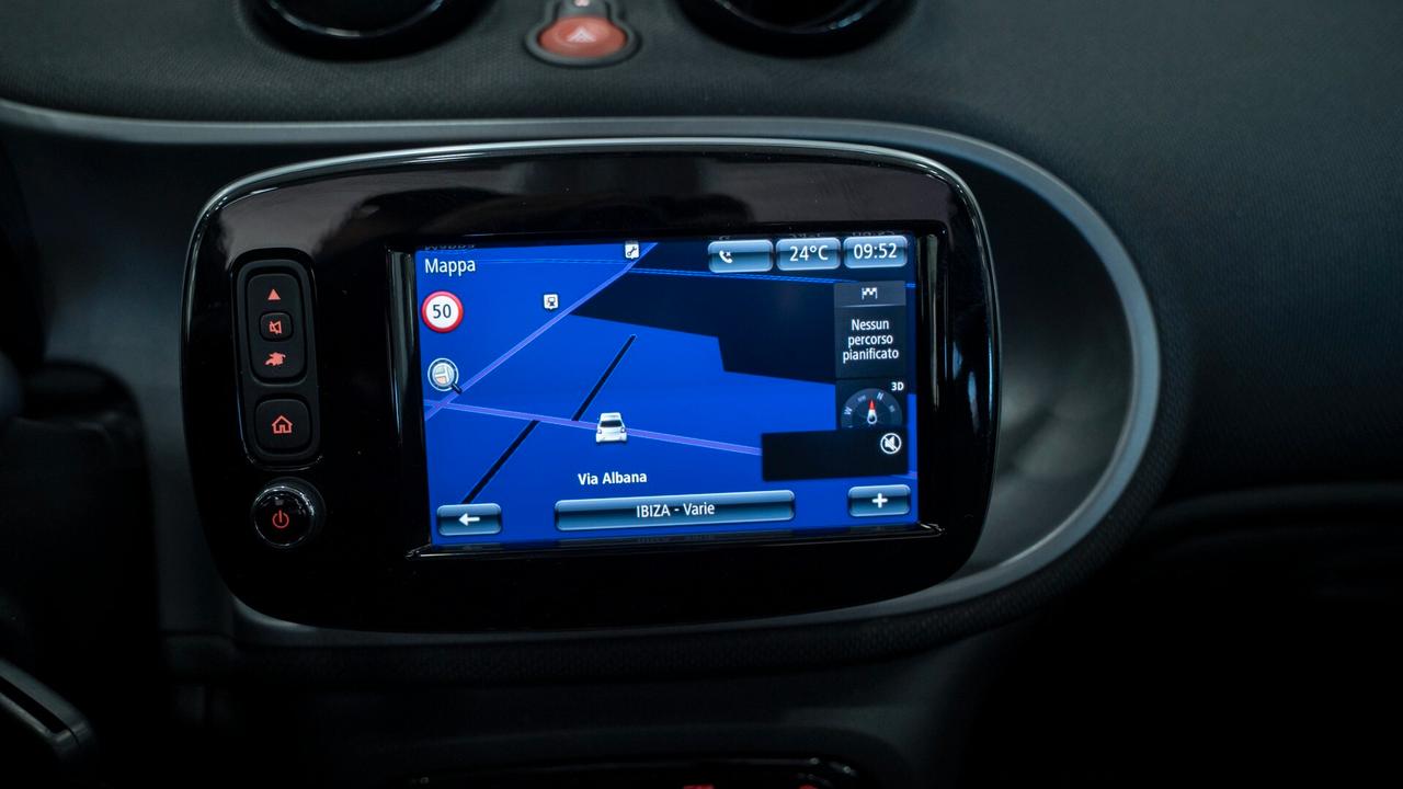 Smart ForTwo CABRIO 0.9 T 90 CV PASSION AUTO NAVI LED FULL OPTIONAL