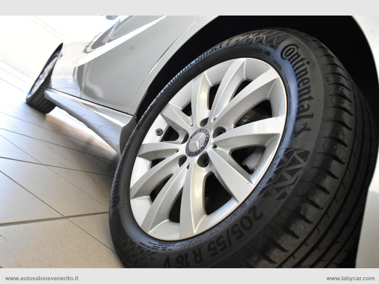 MERCEDES-BENZ A 180 d Automatic Executive
