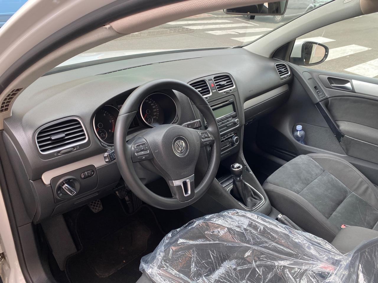 Volkswagen Golf 1.6 TDI DPF 3p. Highline