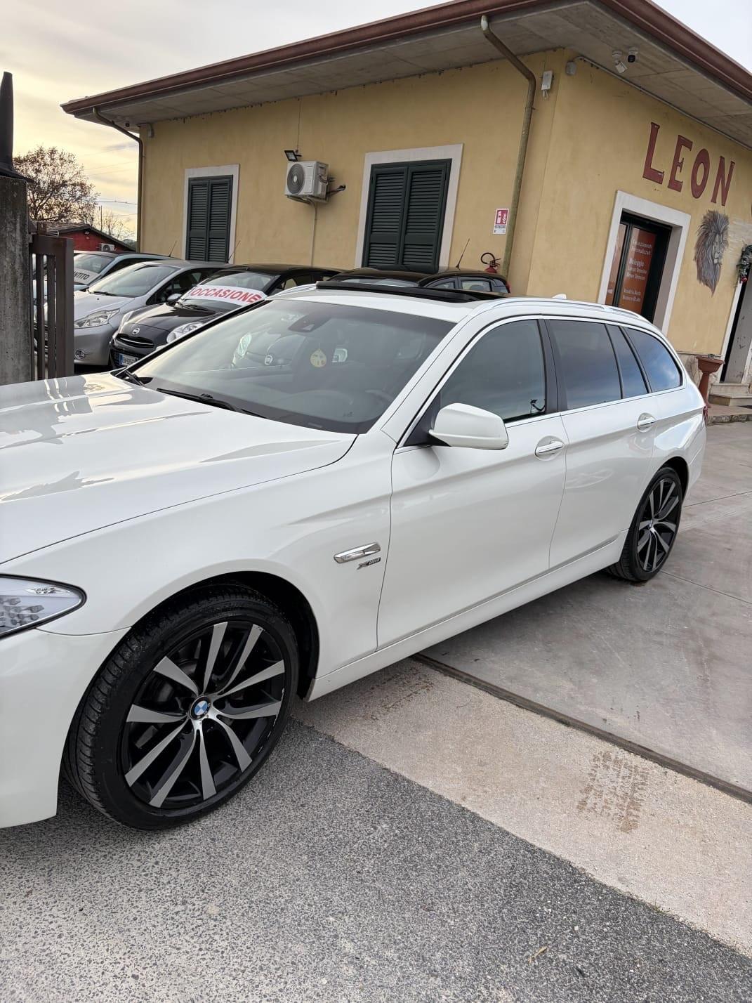 Bmw 525 525d xDrive Touring Msport motore nuovo fatturato