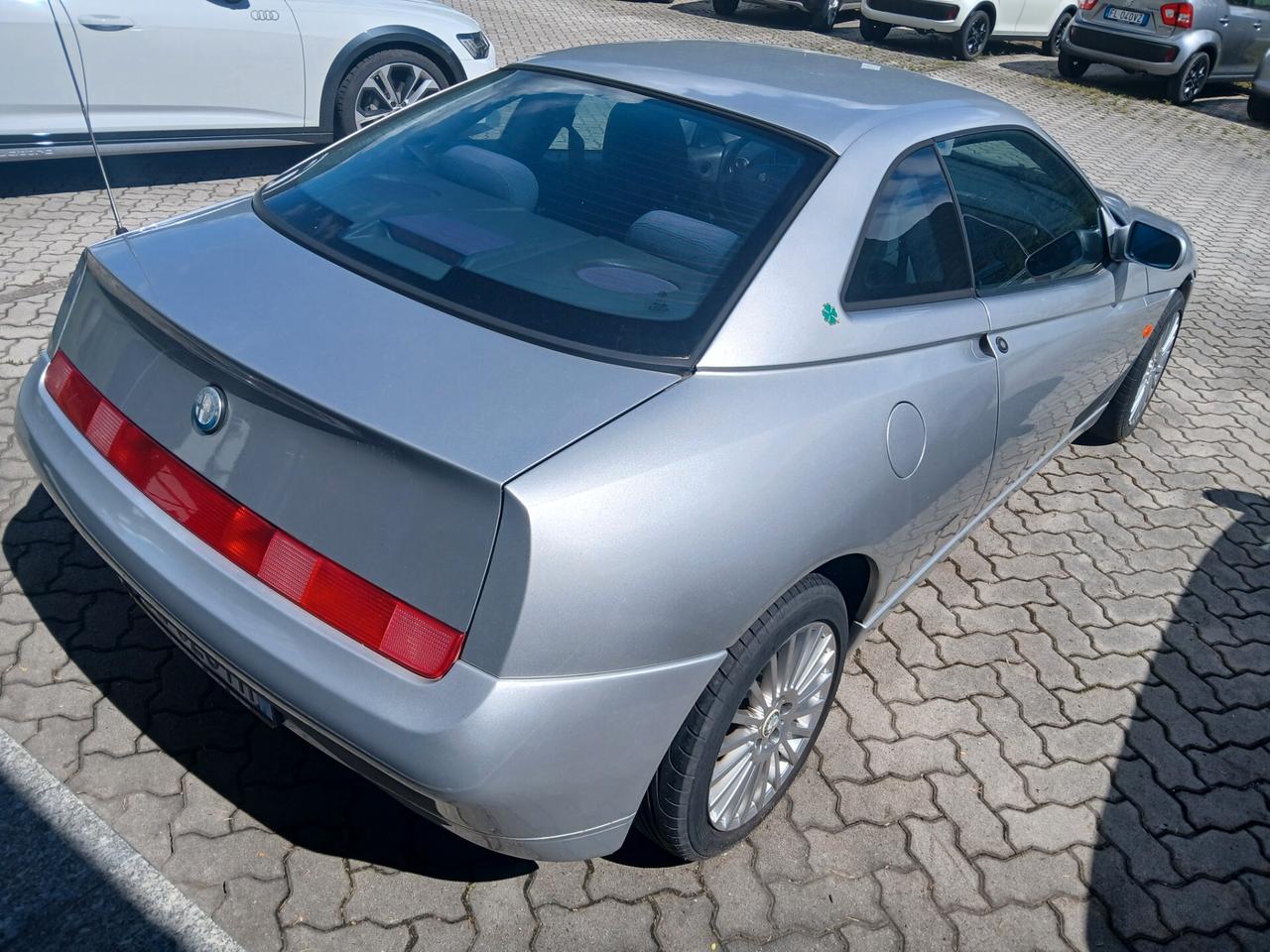 Alfa Romeo GTV 1.8i 16V Twin Spark cat