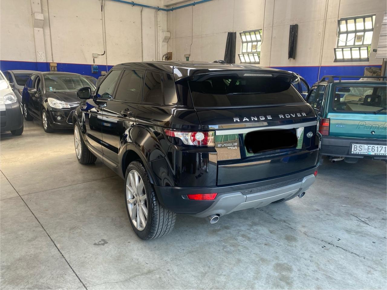 Land Rover Range Evoque 2.2 TD4 5p. Pure Tech Pack