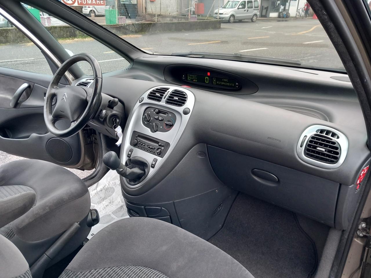 Citroen Xsara Picasso 1.6 16V Elegance