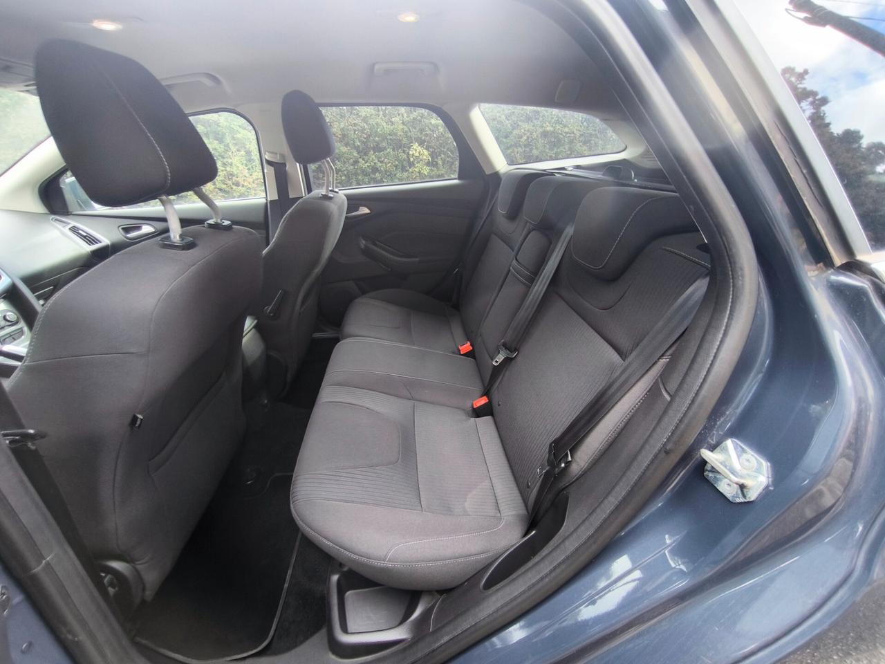 FORD FOCUS 1,6 TDCI SW – TITANIUM – OK NEOPATENTATI-