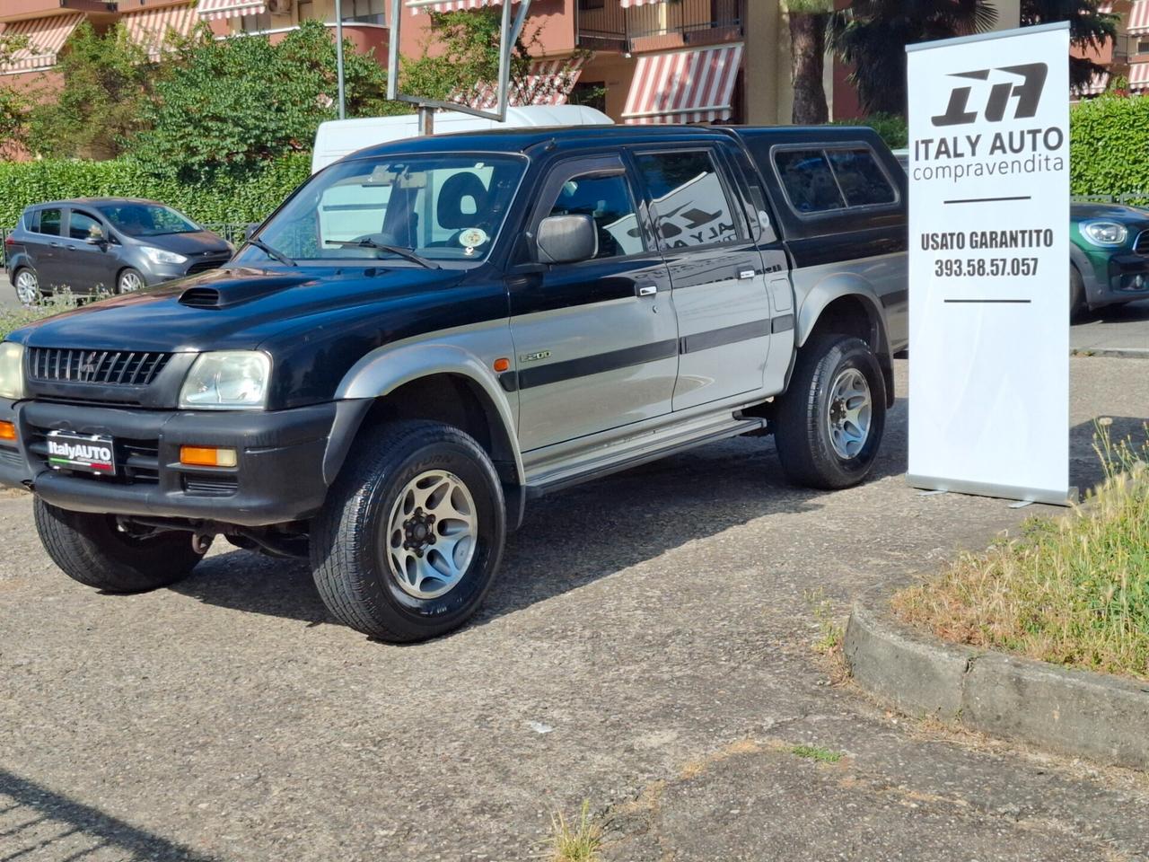 Mitsubishi L200 2.5 TDI 4WD Club Cab Pick-up GLS