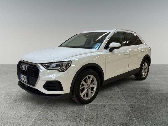 AUDI Q3 35 TDI quattro S tronic Business