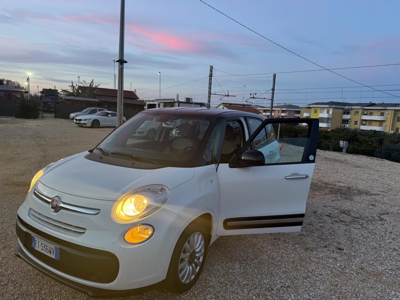 Fiat 500L 1.6 Multijet 120 CV LIVING 7 posti PERMUTE