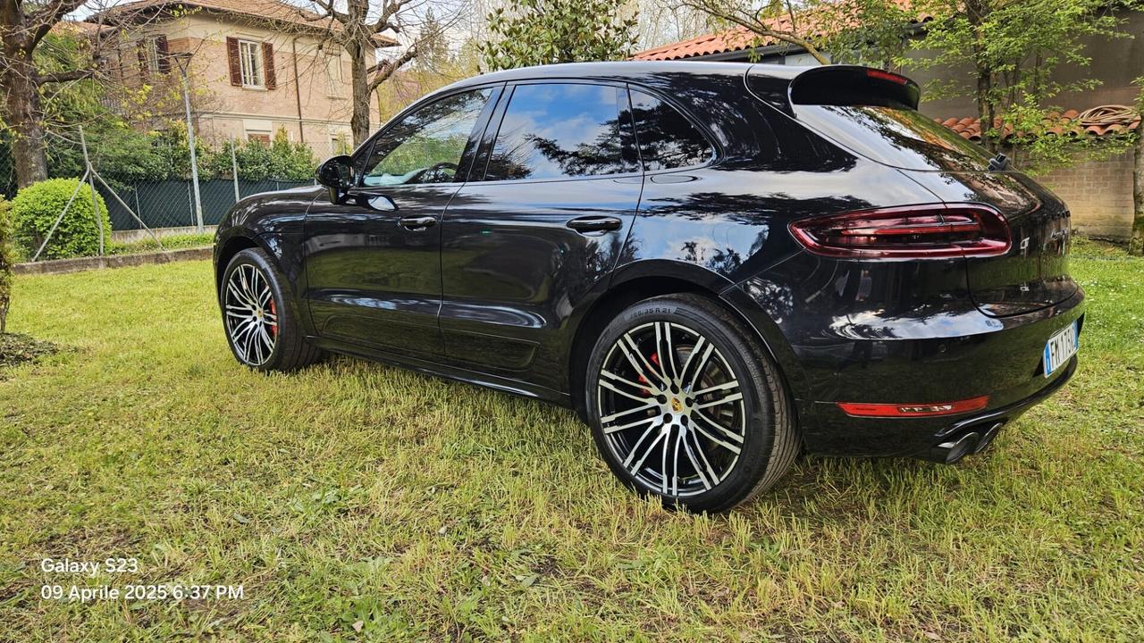 Porsche Macan 3.6 Turbo Performance