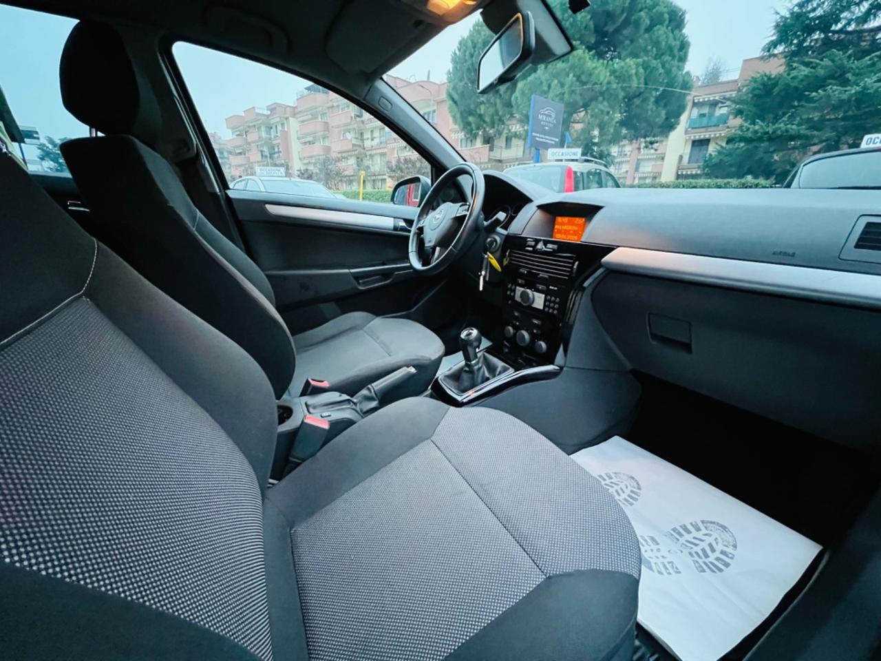 Opel Astra 1.6 16V GPL-TECH Station Wagon Edition