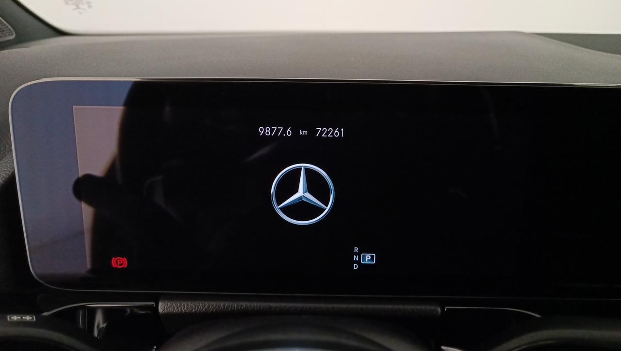 Mercedes-Benz B 180 d Premium auto