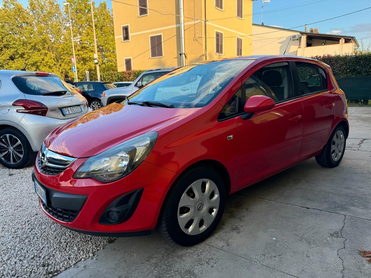 Opel Corsa 1.2 85CV 5 porte GPL SCAD.2034 NEOPATENTATI