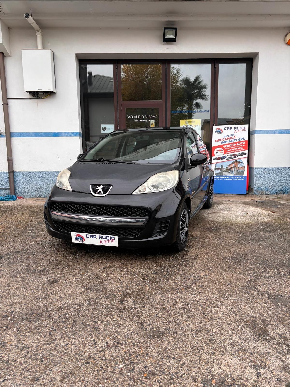 Peugeot 107 1.0 68CV NEOPATENTATI