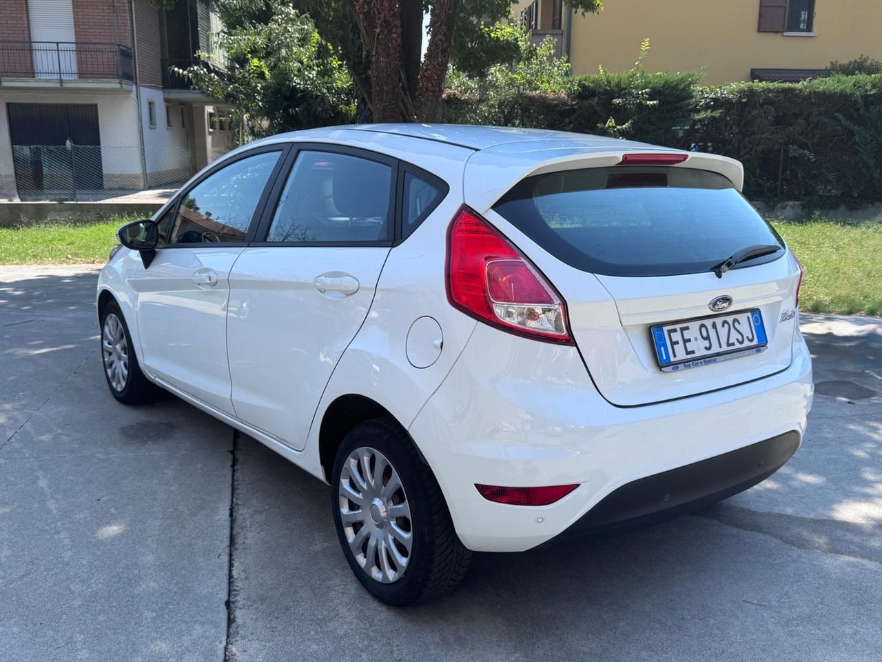 Ford Fiesta 1.4 5p. Bz.- GPL Titanium