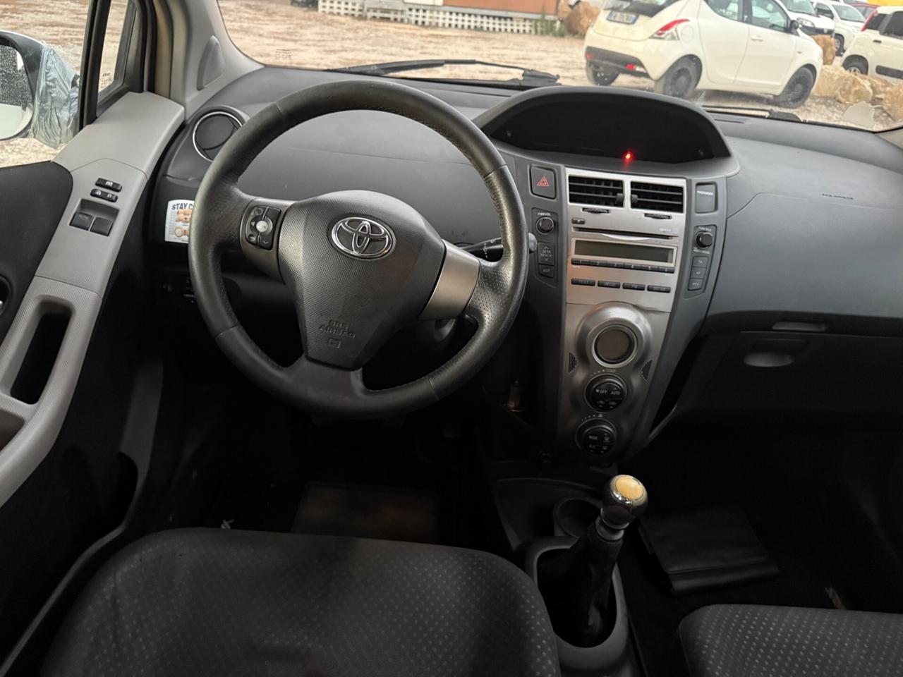 Toyota Yaris 1.3 3 porte M-MT Sol ALIMENTAZIONE GPL!!!!!