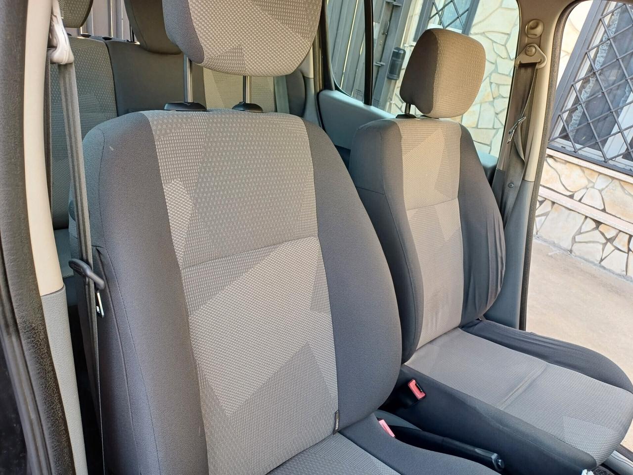 Renault Modus 1.5 dCi 85CV Dynamique