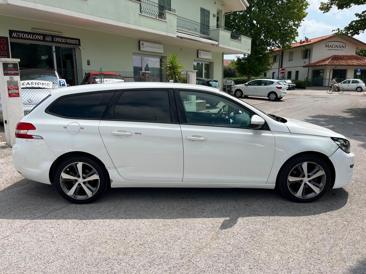 Peugeot 308 BlueHDi 120 S&S SW GT Line