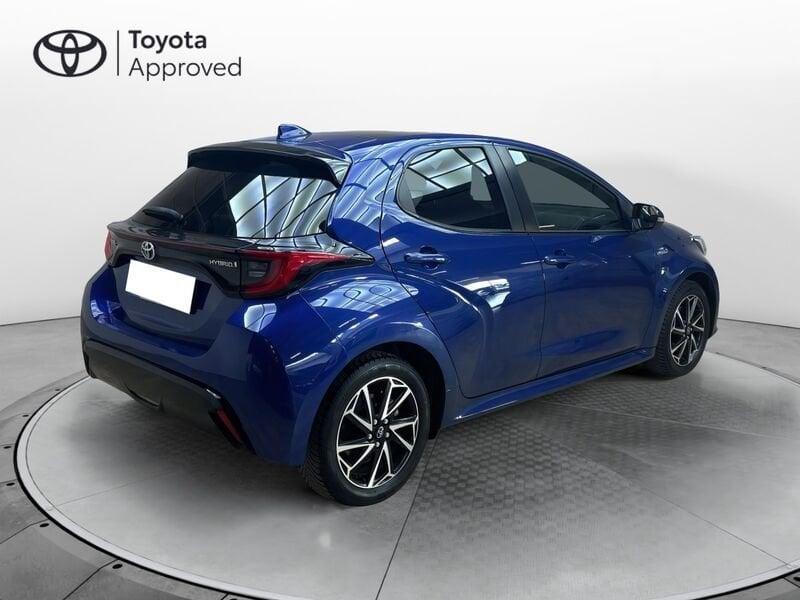 Toyota Yaris 1.5 hybrid Lounge