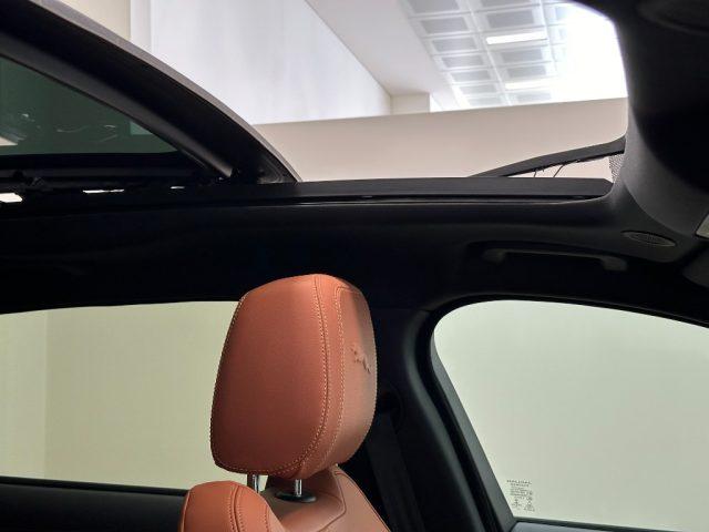 JAGUAR F-Pace 2.0 PHEV 404 CV AWD aut. R-Dynamic SE