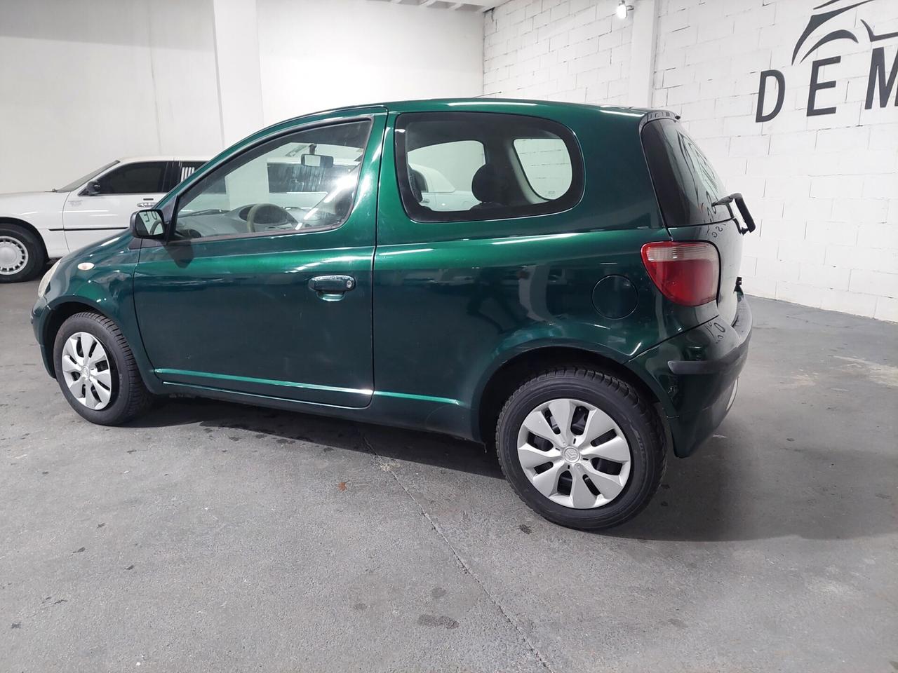 Toyota Yaris 1.0i 16V cat 3 porte