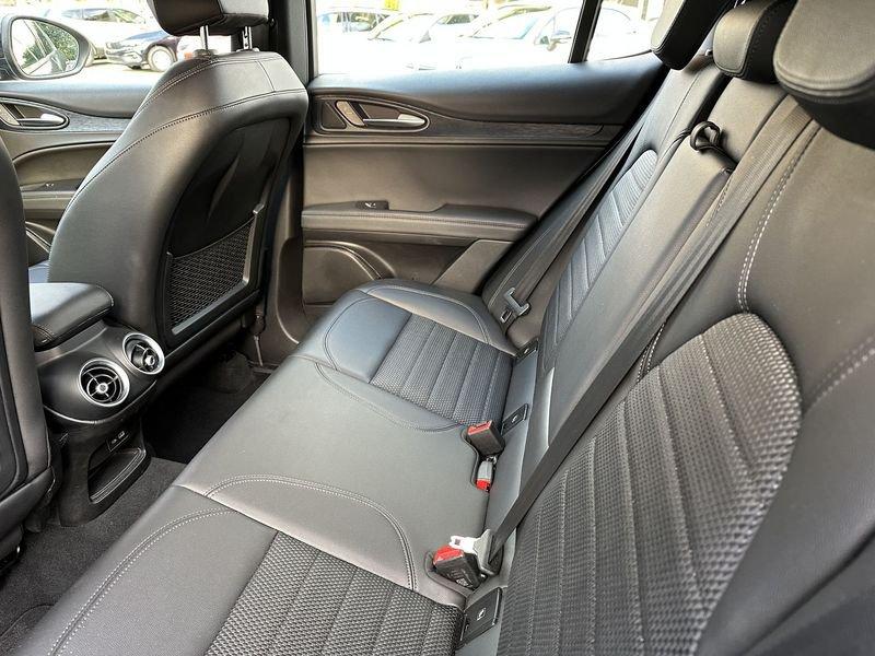 Alfa Romeo Stelvio 2.2 Turbodiesel 210 CV AT8 Q4 Sprint