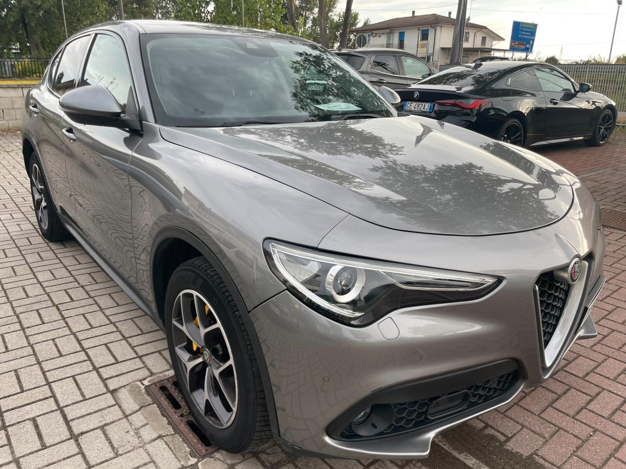 Alfa Romeo Stelvio 2.2 Turbodiesel 190 CV AT8 Q4 Executive