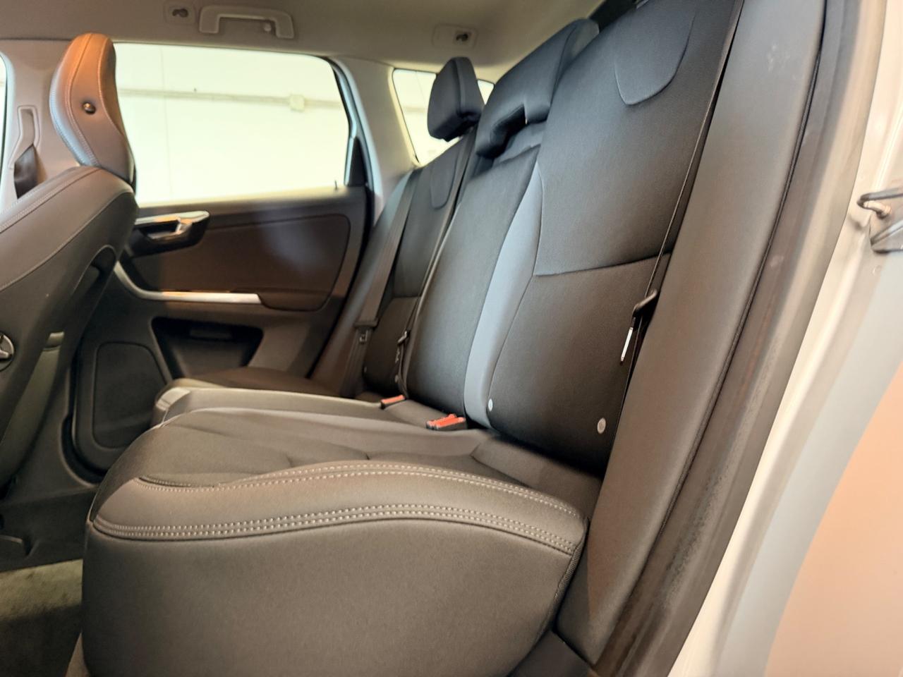Volvo XC 60 XC60 D3 Geartronic Momentum