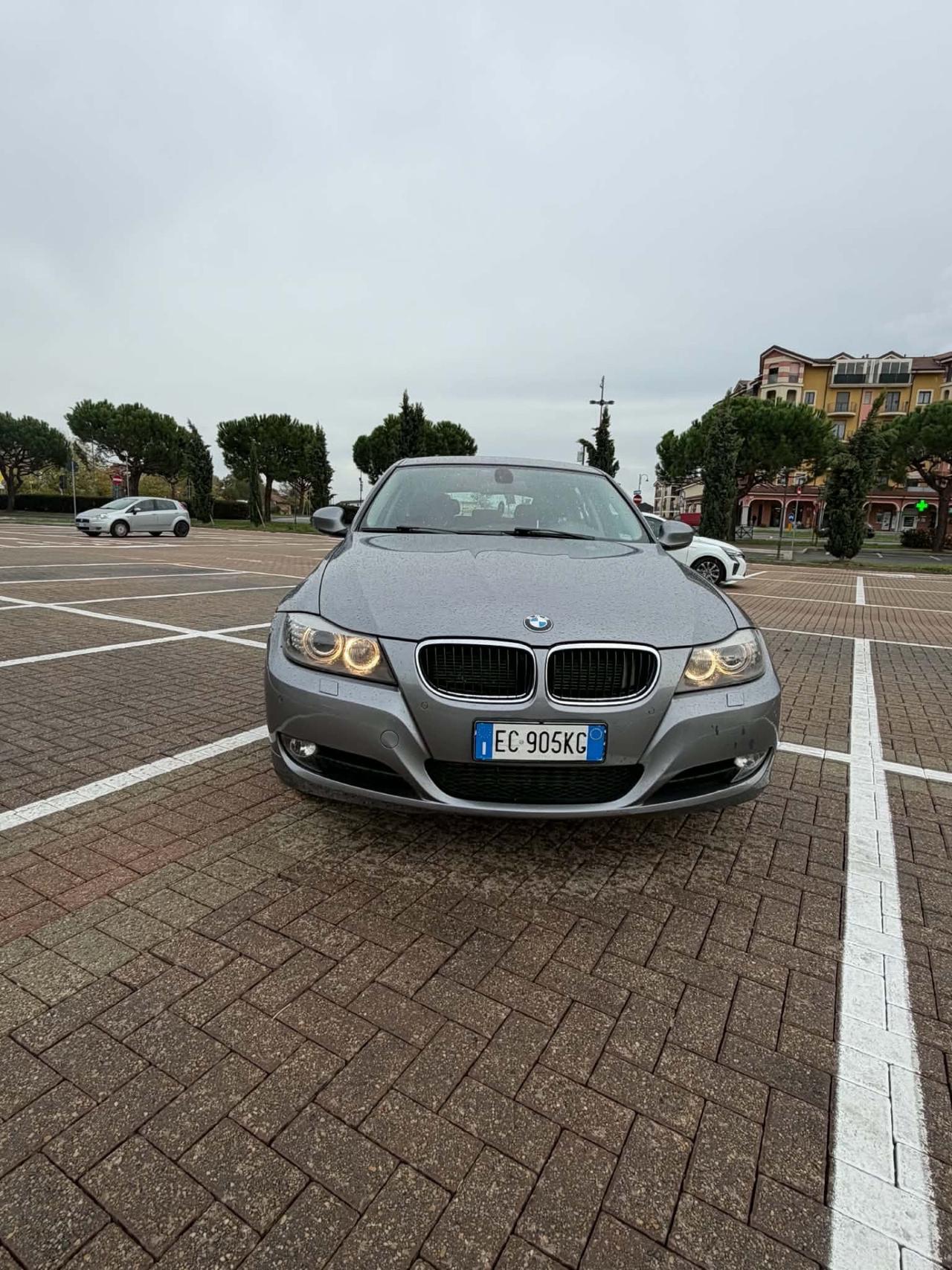 BMW 320d xDrive Touring