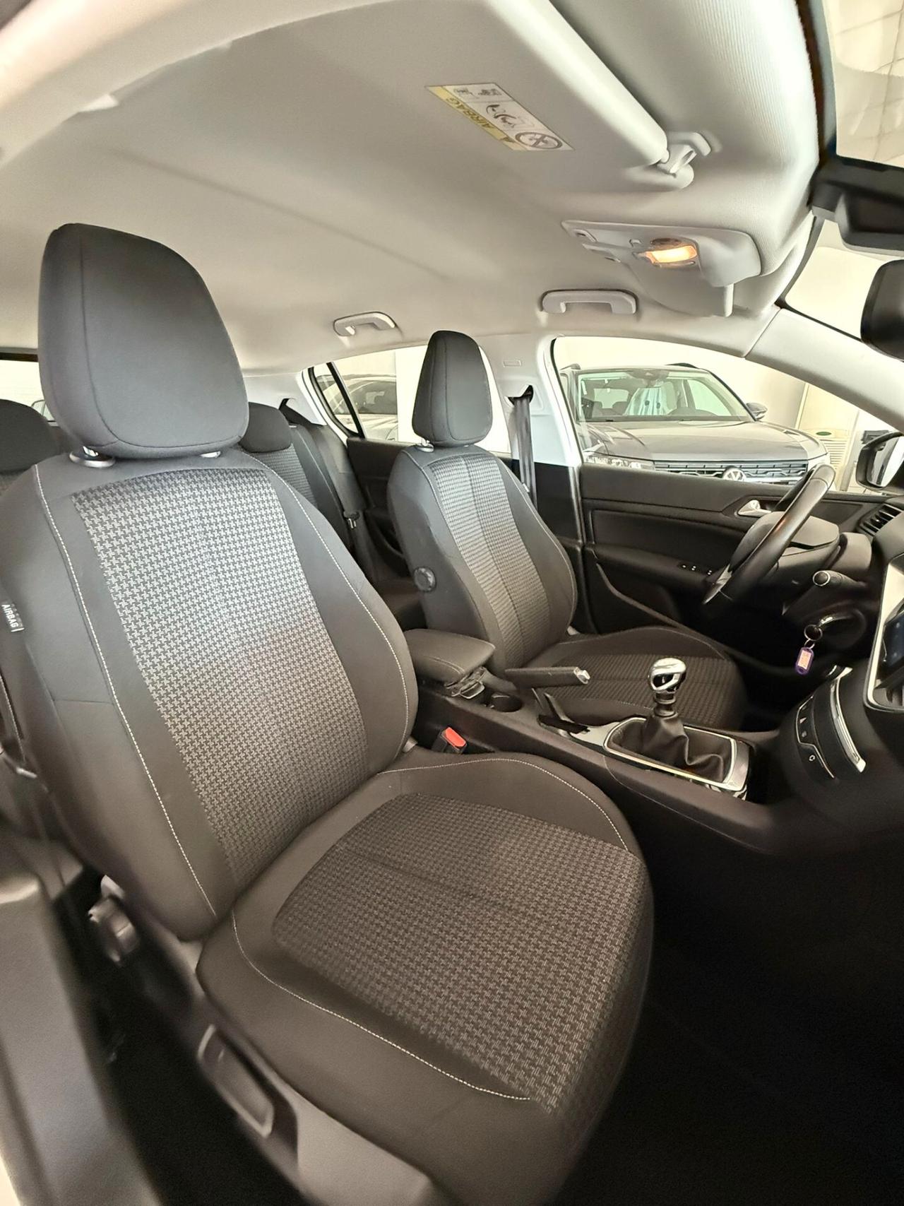 Peugeot 308 BlueHDi 130 S&S Business