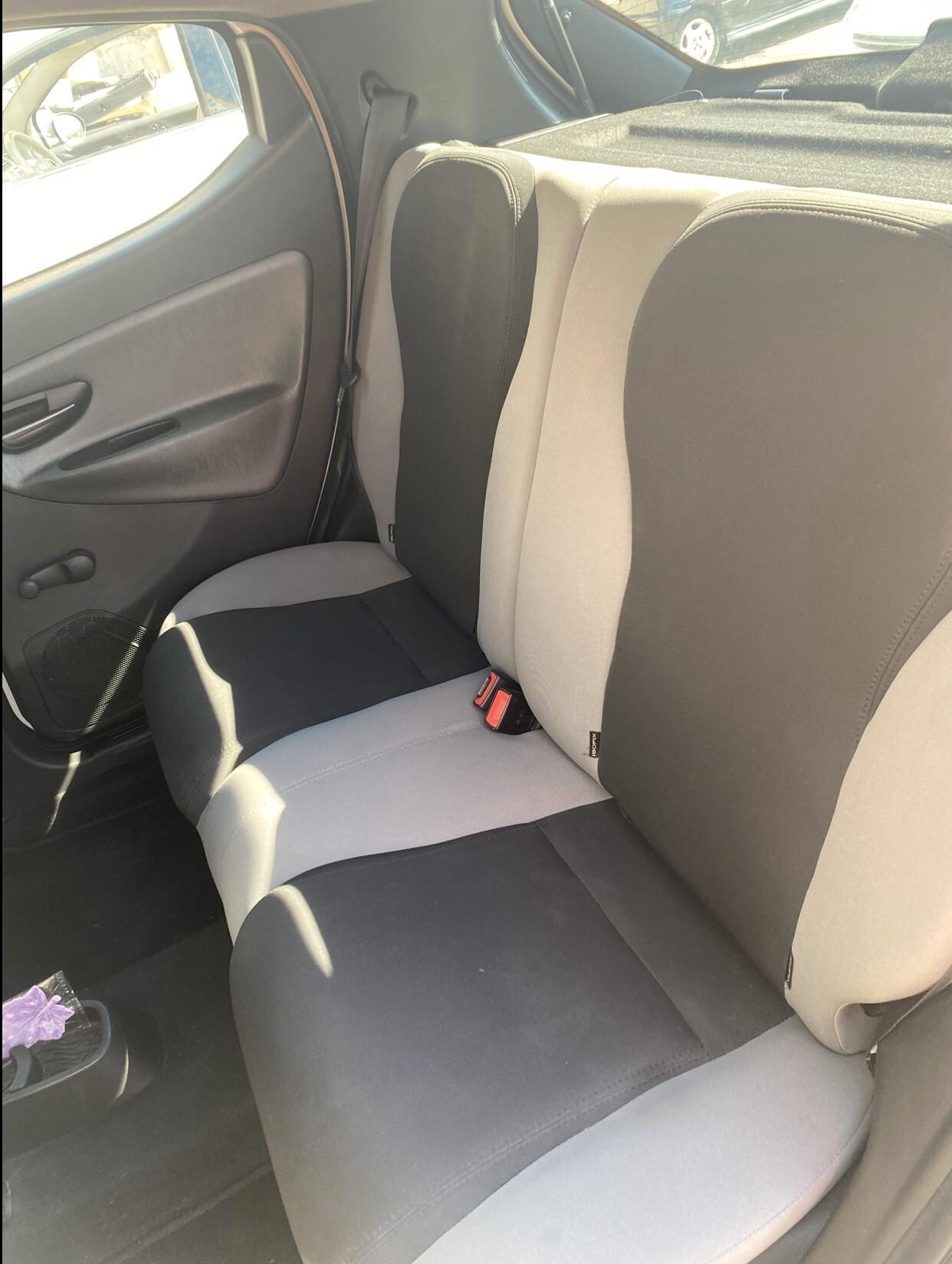 Lancia Ypsilon 1.2 69CV