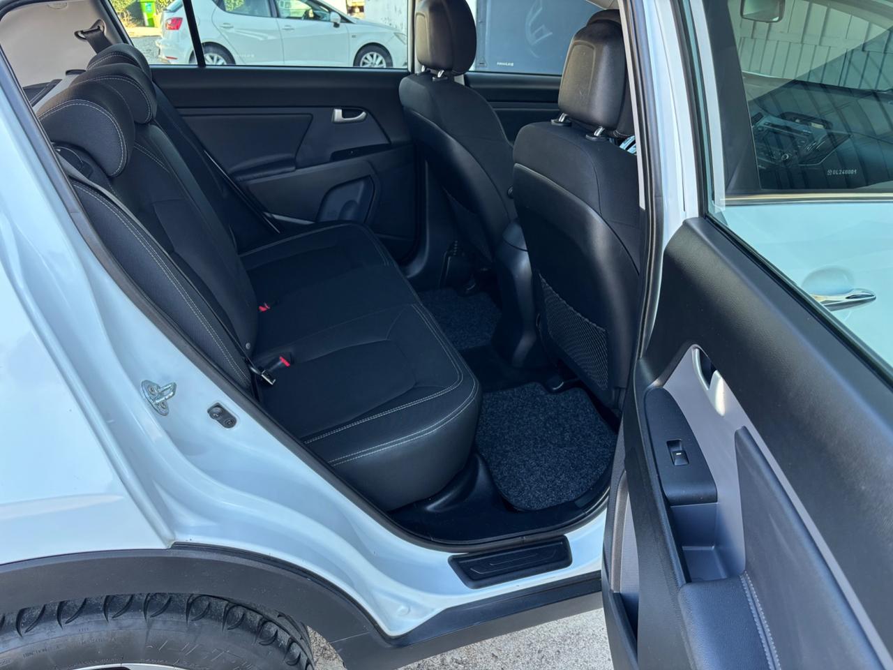 Kia Sportage 1.7 CRDI. Neopatentati. Garanzia