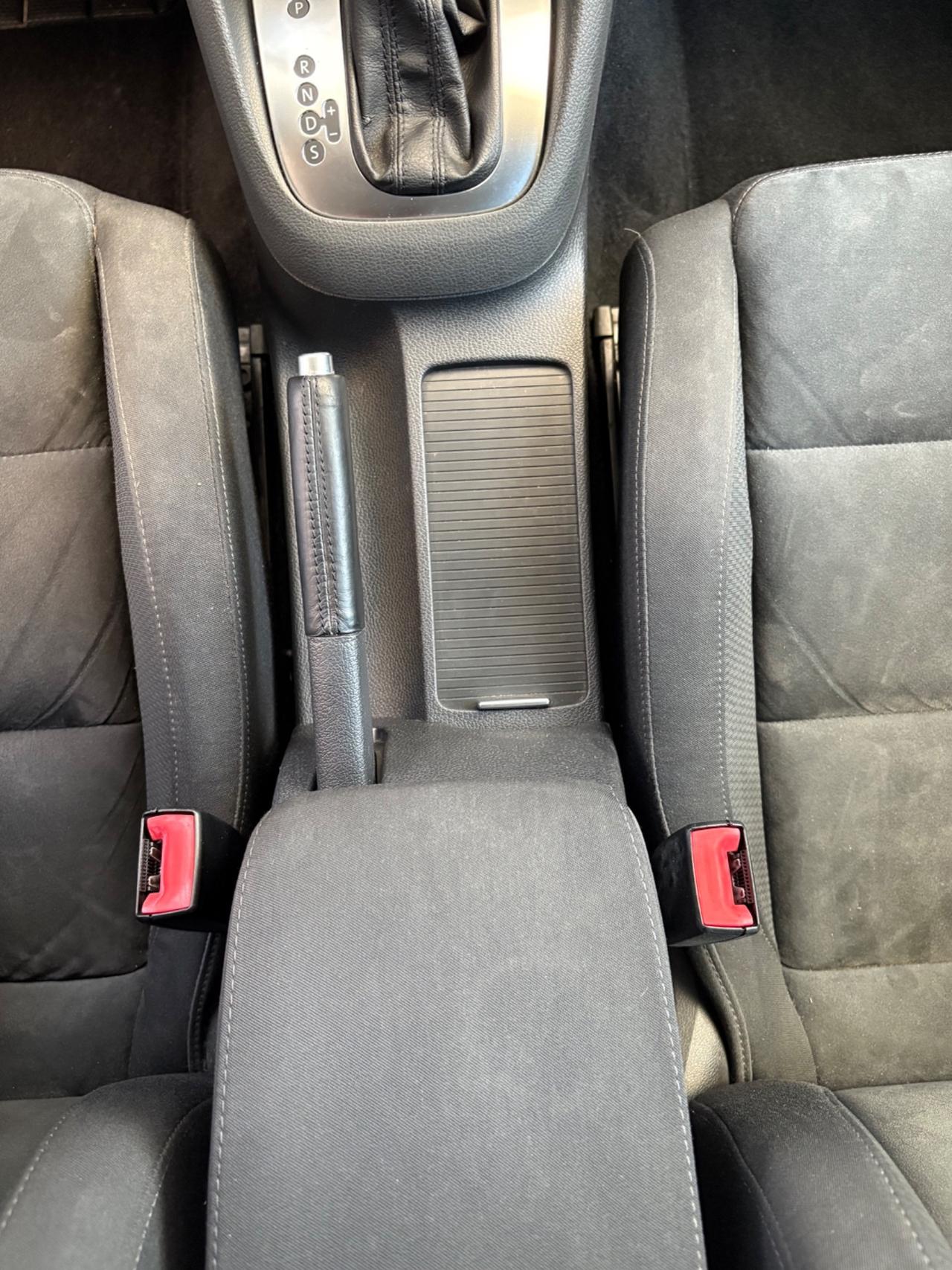 Volkswagen Golf Highline DSG Unico Proprietario