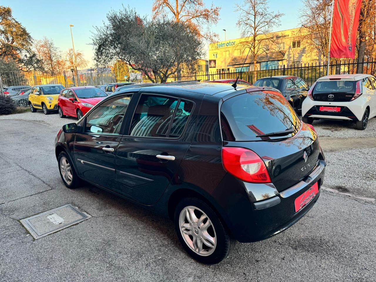 Renault Clio 1.2 75cv 5p Dynamique