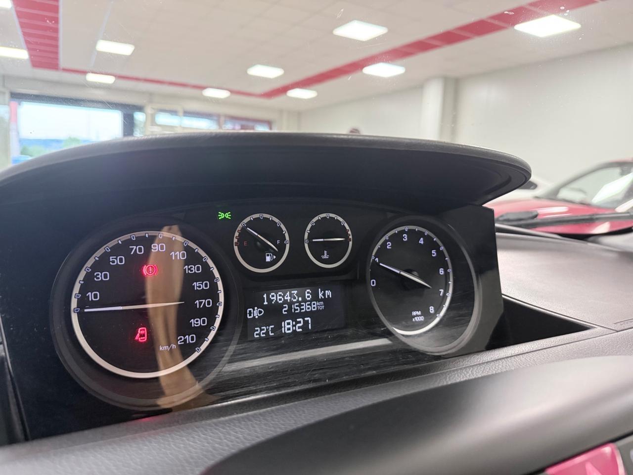 Lancia Ypsilon 1.2 69 CV 5P. Platinum