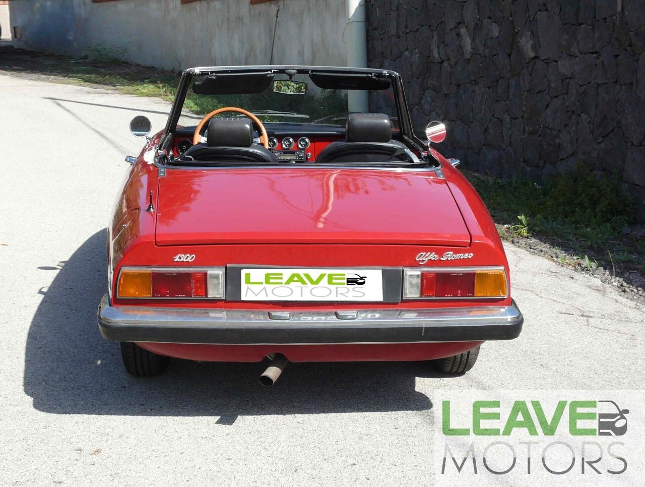 Alfa Romeo Spider - 1300 (M1213)