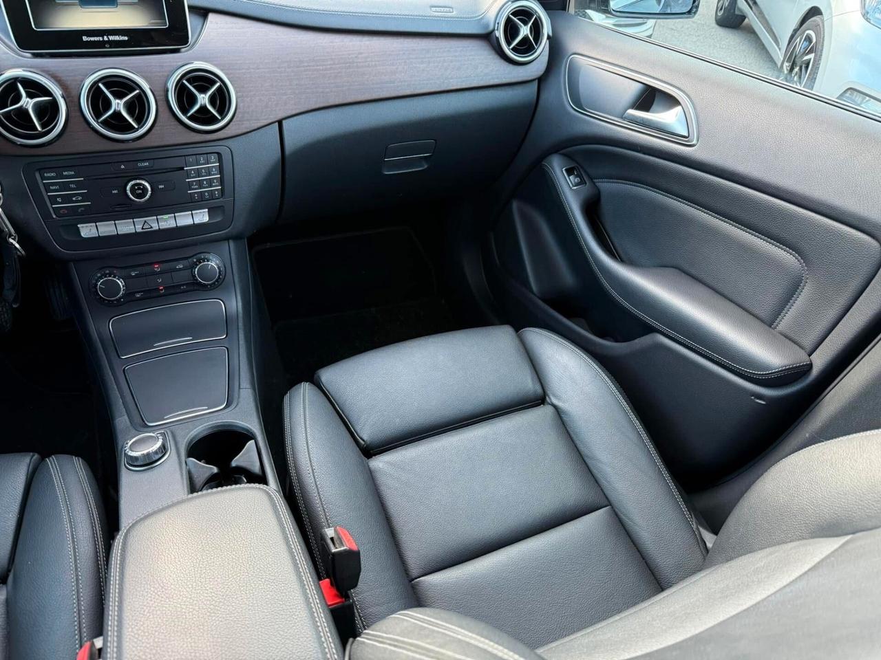 Mercedes-benz B 180 d Automatic Premium