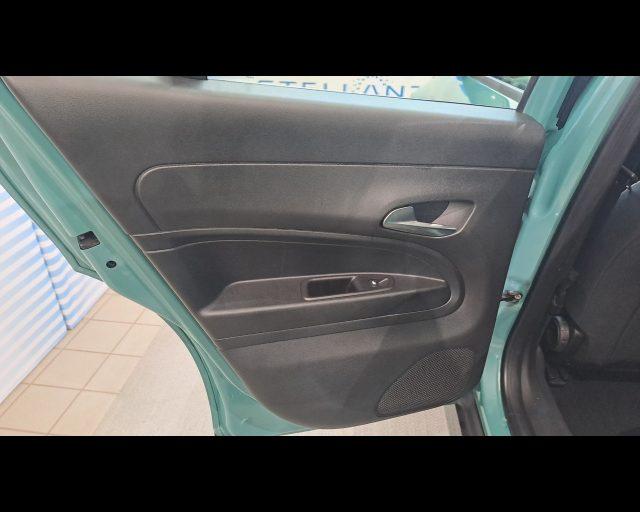 FIAT 600 1.2 hybrid 145cv auto