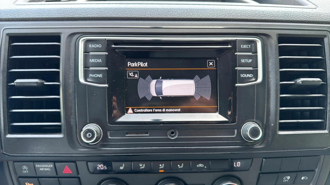 Volkswagen Caravelle 2.0 TDI 150CV PL Comfortline