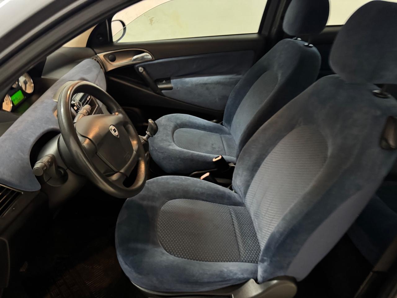 Lancia Ypsilon 1.2